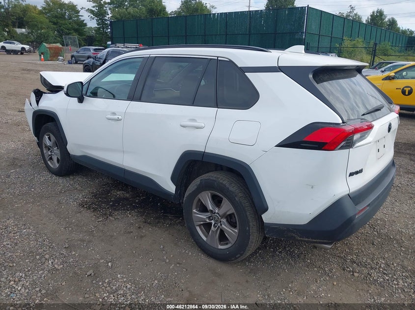TOYOTA RAV4 - zdjęcie 3