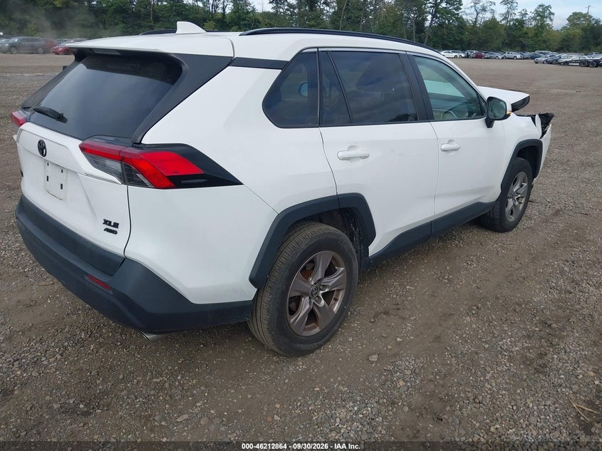 TOYOTA RAV4 - zdjęcie 4