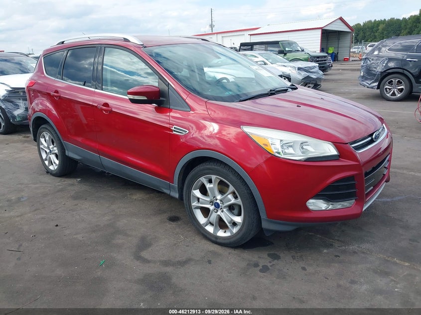 2015 Ford Escape Titanium, Left Side, IAAI, VIN 1FMCU0JX1FUC73670