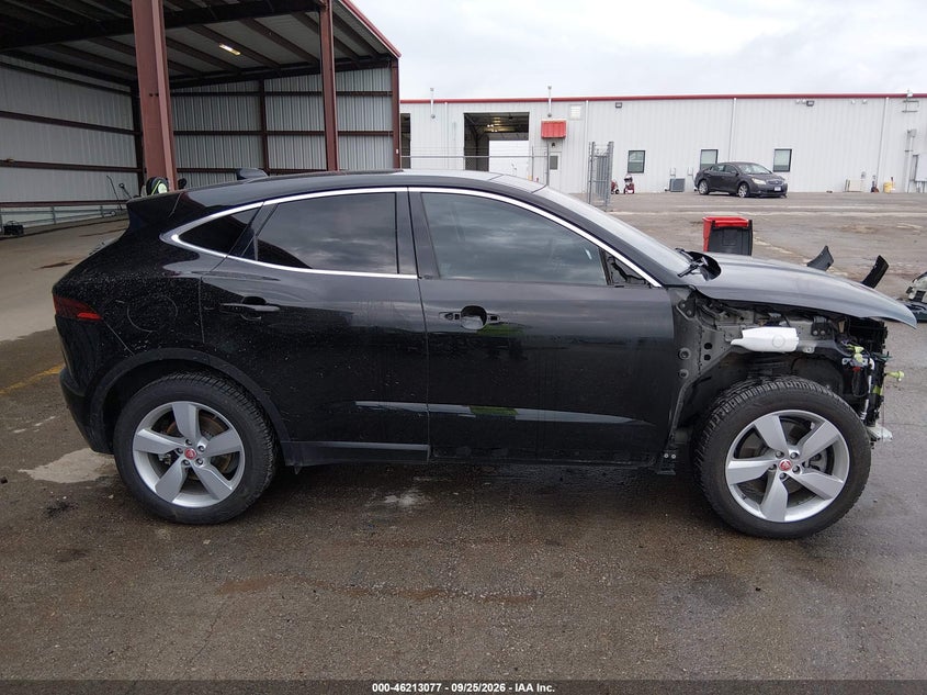 JAGUAR E-PACE - zdjęcie 14