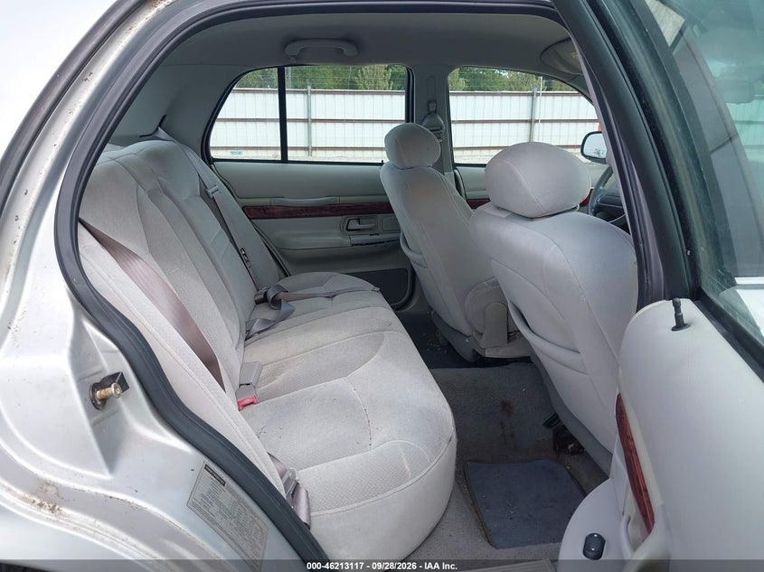 MERCURY GRAND MARQUIS 2001 VIN 2MEFM74W51X637974