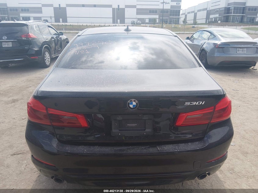 2019 BMW 530I · Photo 16