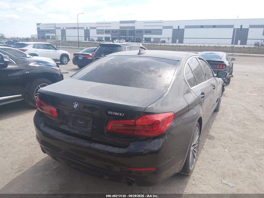 2019 BMW 530I · Photo 4