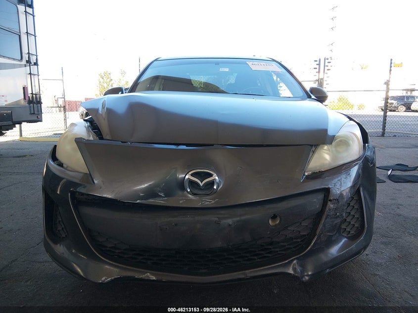 Фото 12 - MAZDA MAZDA3
