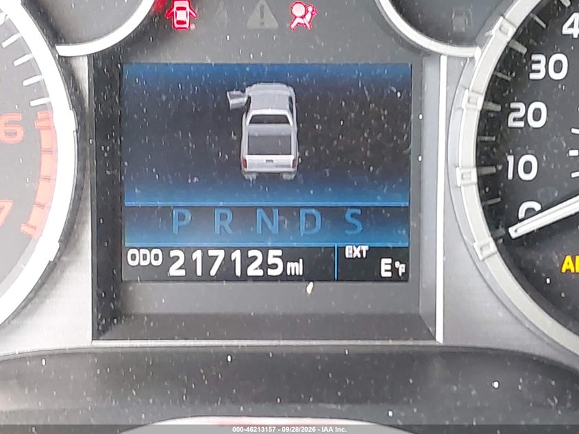 TOYOTA TUNDRA - zdjęcie 15