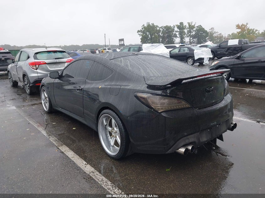 2012 HYUNDAI GENESIS 3.8 TRACK · Фото 3