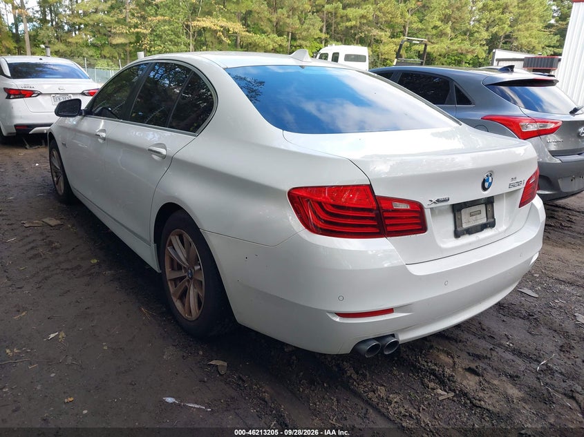 2016 BMW 528I XDRIVE · Photo 3