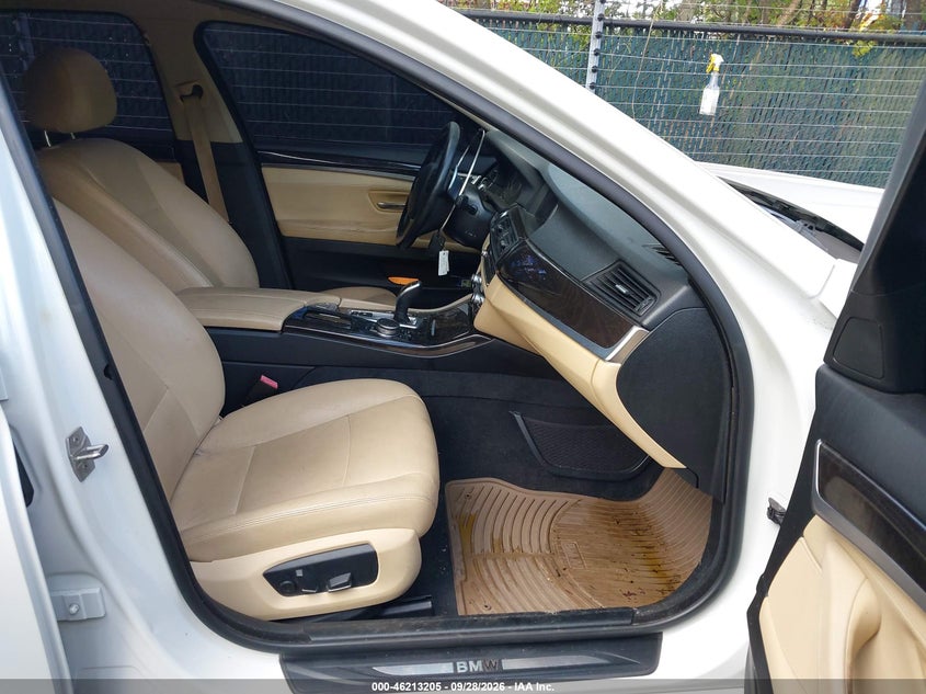 2016 BMW 528I XDRIVE · Photo 5