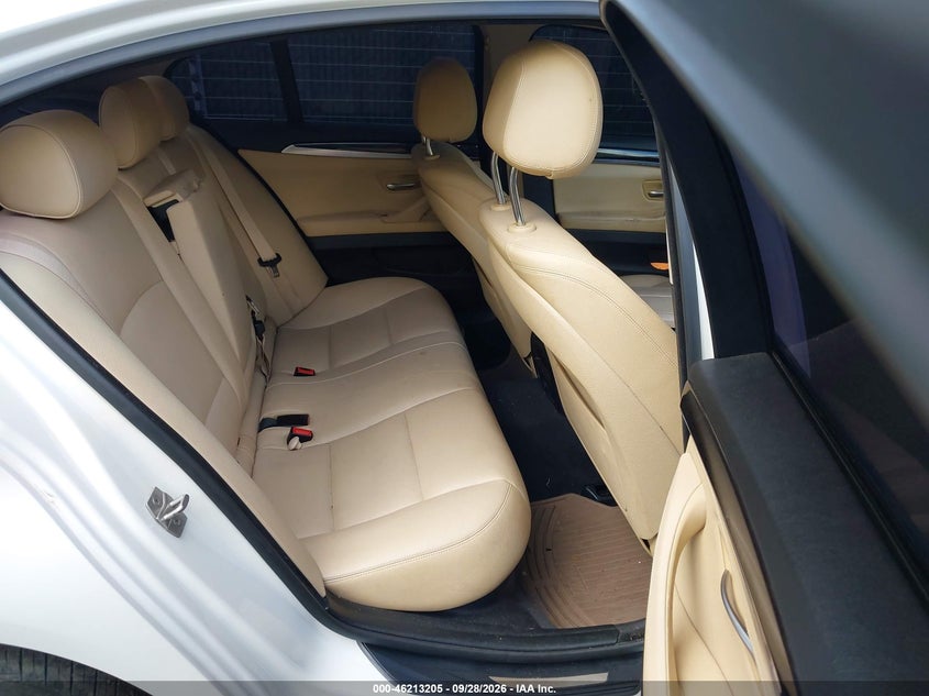 2016 BMW 528I XDRIVE · Photo 8