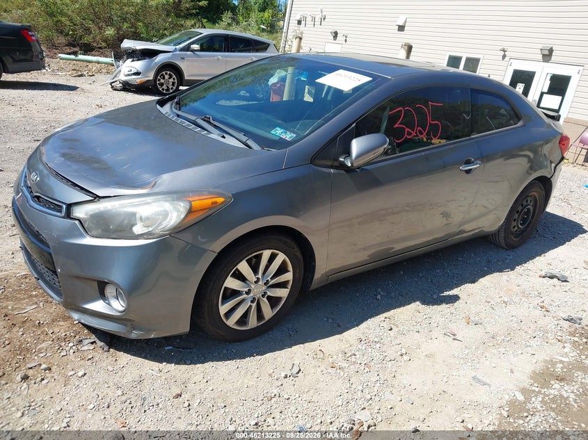 2014 Kia Forte, Удар ззаду, IAAI, VIN KNAFX6A80E5196235 — фото 2