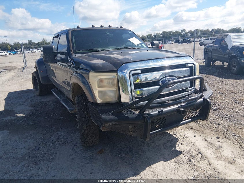 2016 FORD SUPER DUTY F-350 DRW LARIAT