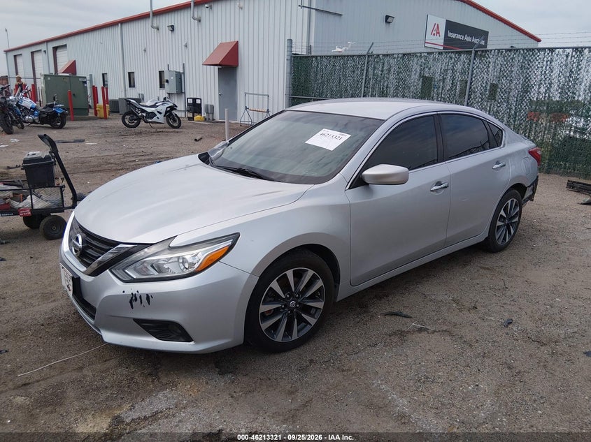 2017 Nissan Altima, Удар ззаду, IAAI, VIN 1N4AL3AP7HC209857 — фото 2