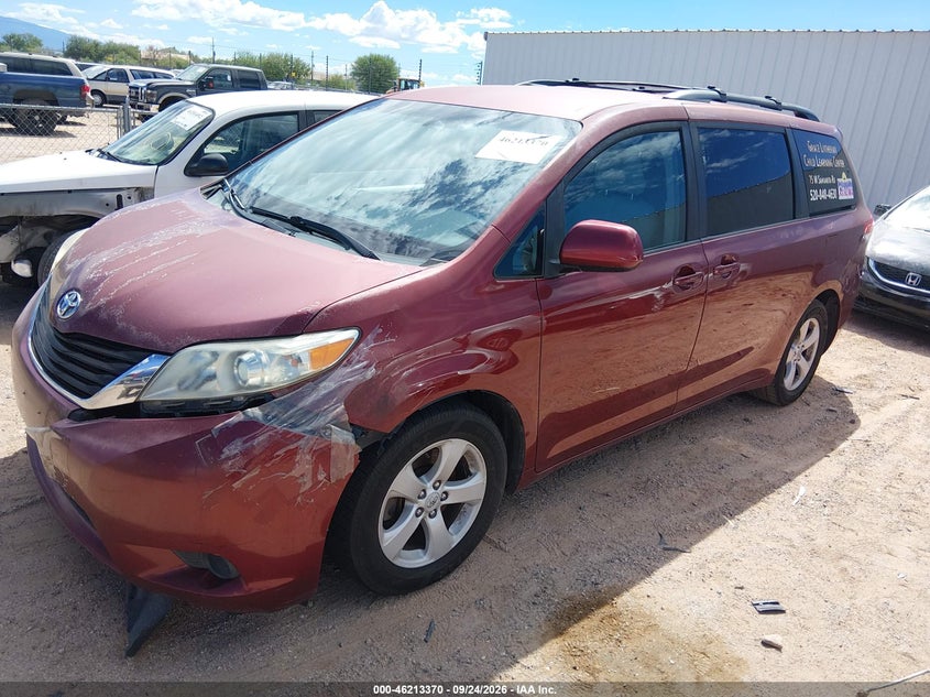 Vin: 5tdkk3dc6bs155404, lot: 46713293, toyota sienna le v6 20112
