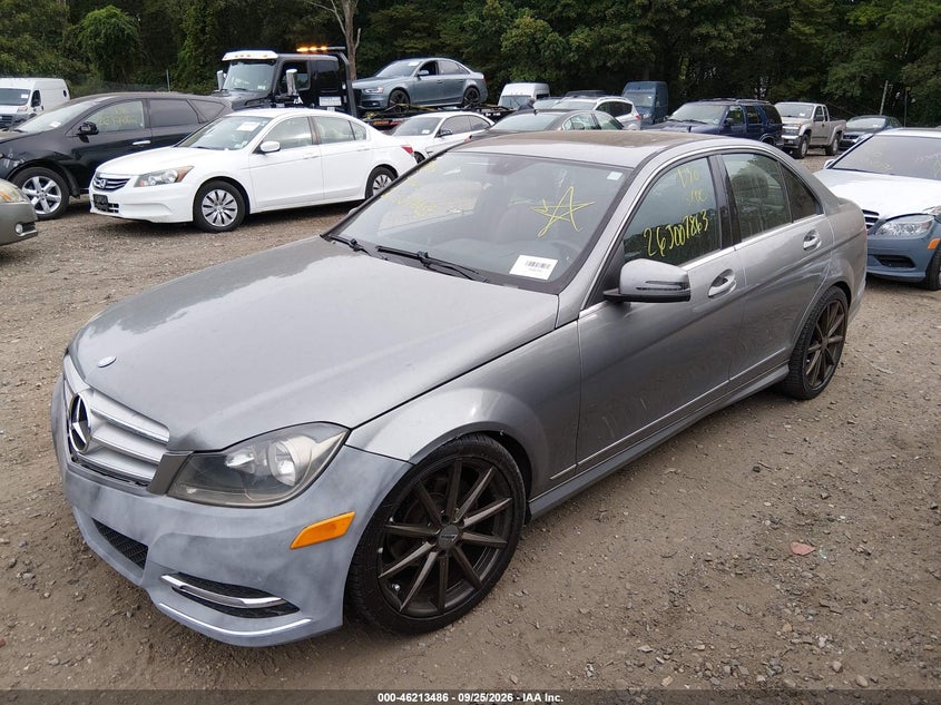 Vin: wddgf8bb1cr198426, lot: 46713409, mercedes-benz c 300 sport 4matic 20122
