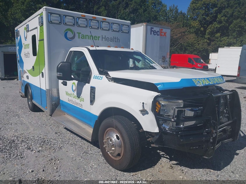 2018 FORD F-350 CHASSIS XLT