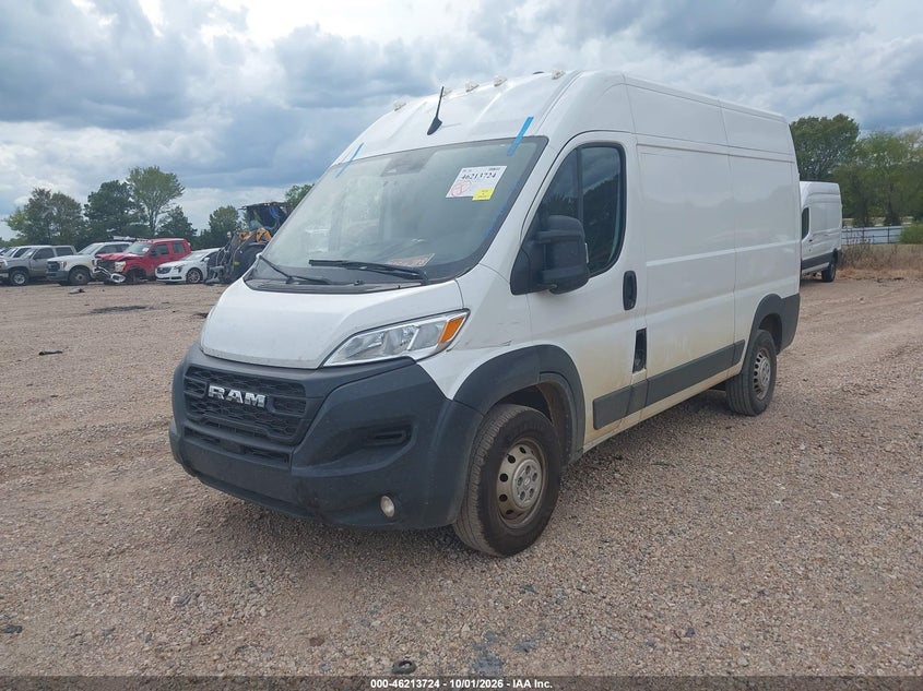 Vin: 3c6lrvcg1se511999, lot: 46713647, ram promaster 2500 tradesman high roof 136 wb w/pass seat 20252