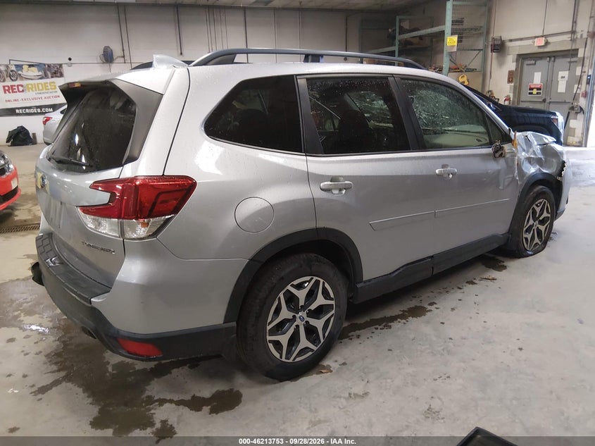 Vin: jf2skagc3kh420379, lot: 46713676, subaru forester premium 20194