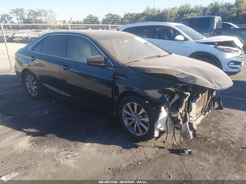 2015 TOYOTA CAMRY HYBRID XLE