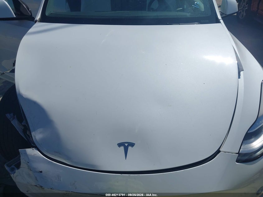 TESLA MODEL Y - zdjęcie 10