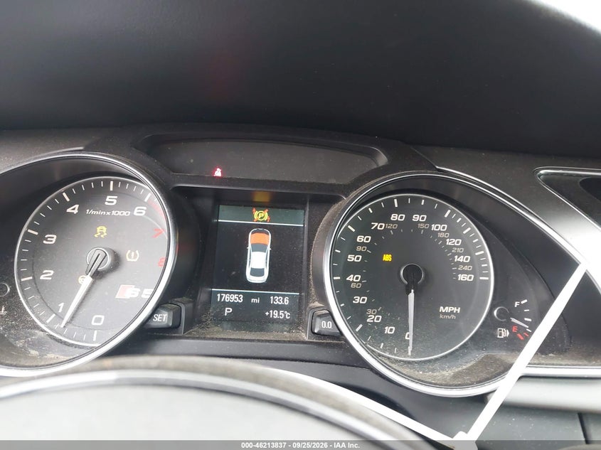 AUDI S5 2013 VIN WAUVGAFR8DA017476