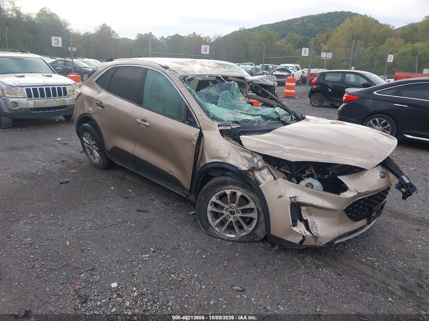 Vin: 1fmcu9g63lub95309, lot: 46713909, ford escape se 20201