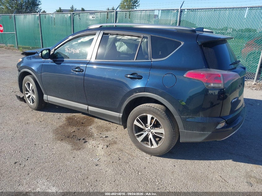 Vin: jtmrfrev2jj245277, lot: 46713939, toyota rav4 xle 20183