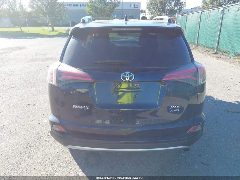 TOYOTA RAV4 - zdjęcie 15