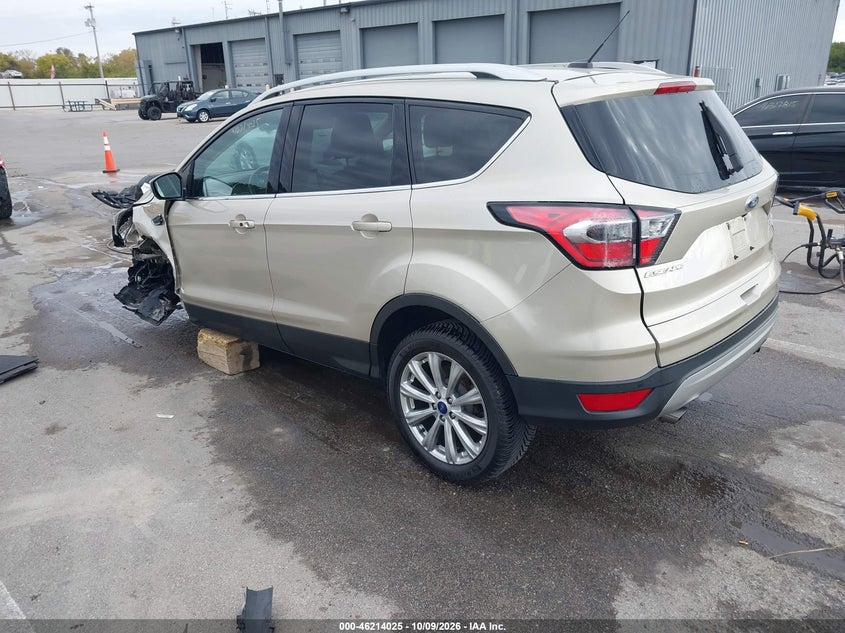 Vin: 1fmcu0jd5hue52853, lot: 46713948, ford escape titanium 20173