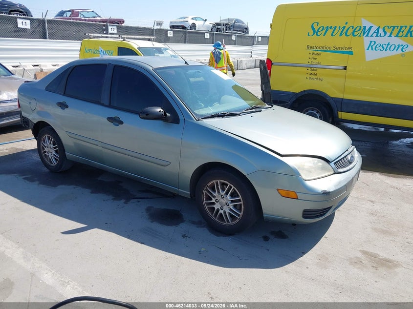 2005 FORD FOCUS ZX4
