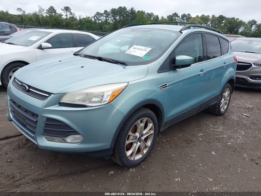 Vin: 1fmcu0gx1dub21098, lot: 46714047, ford escape se 20132