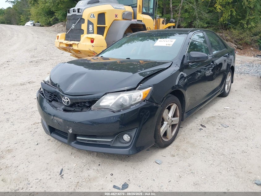 Vin: 4t1bf1fk7eu368676, lot: 46714193, toyota camry se 20142
