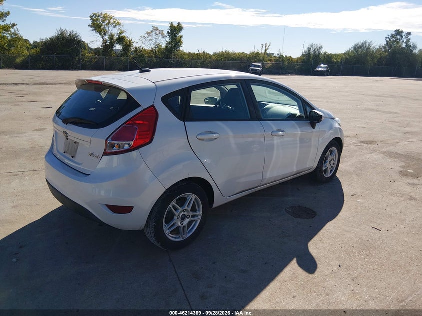 Vin: 3fadp4ej6hm117232, lot: 46714292, ford fiesta se 20174