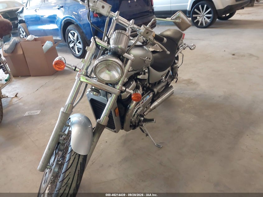SUZUKI VS800 2008