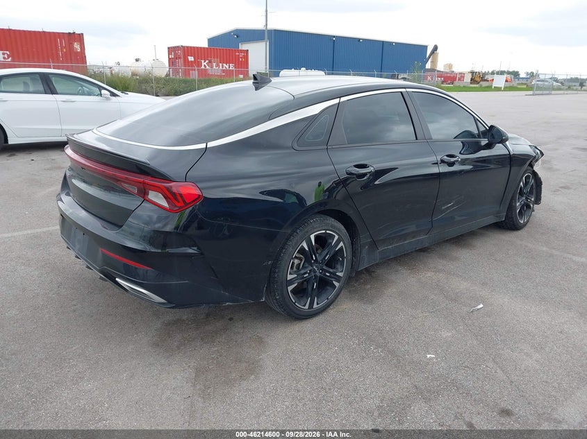 2022 KIA K5 GT-LINE · Фото 4