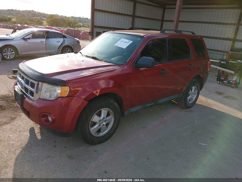 Vin: 1fmcu0d7xaka33131, lot: 46714568, ford escape xlt 20102