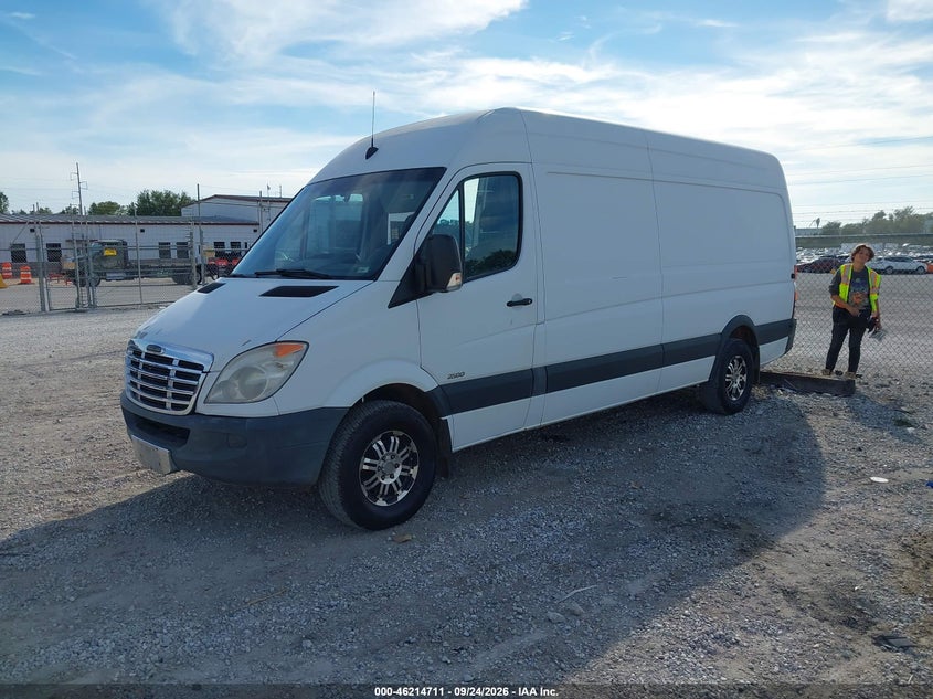 Vin: wdype8cc5d5758966, lot: 46714634, freightliner sprinter 2500 20132