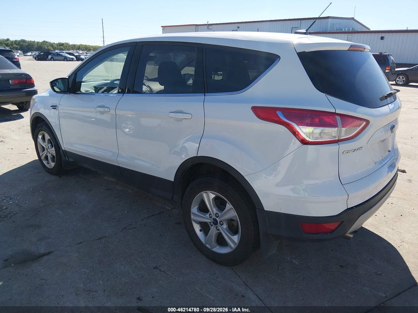 Vin: 1fmcu9gxxguc90111, lot: 46714703, ford escape se 20163