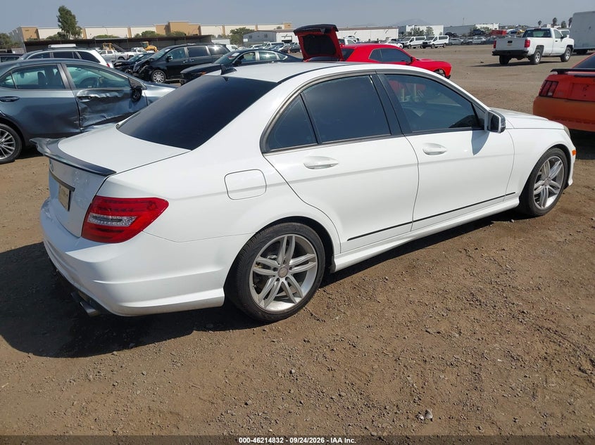 2014 MERCEDES-BENZ C 250 SPORT · Фото 4