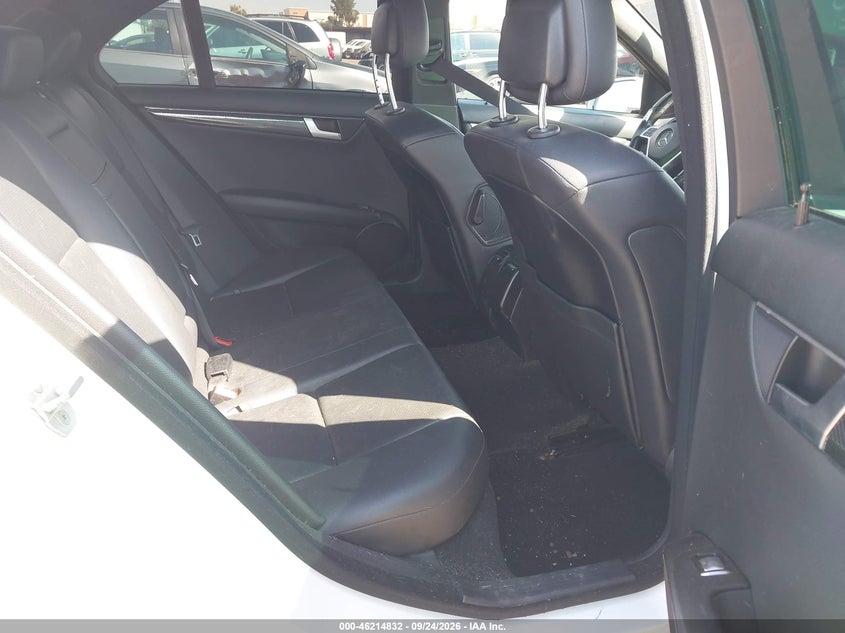 2014 MERCEDES-BENZ C 250 SPORT · Фото 8