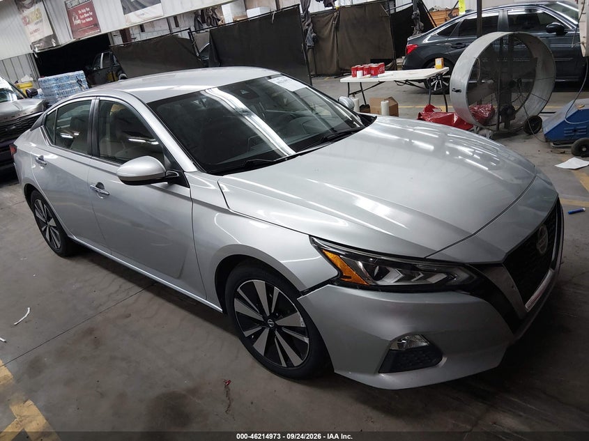 Vin: 1n4bl4dv3nn386491, lot: 46714896, nissan altima sv fwd 2022 img_1