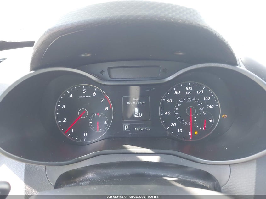 2016 HYUNDAI VELOSTER TURBO · Photo 7