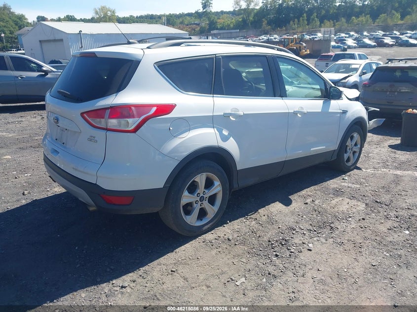 Vin: 1fmcu9gxxfua66013, lot: 46715009, ford escape se 20154