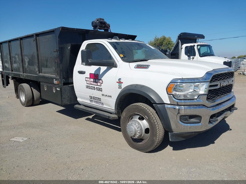 2022 RAM 5500 CHASSIS TRADESMAN/SLT