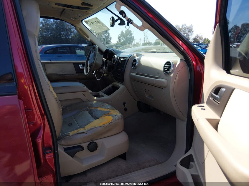 2004 FORD EXPEDITION auction photo 5