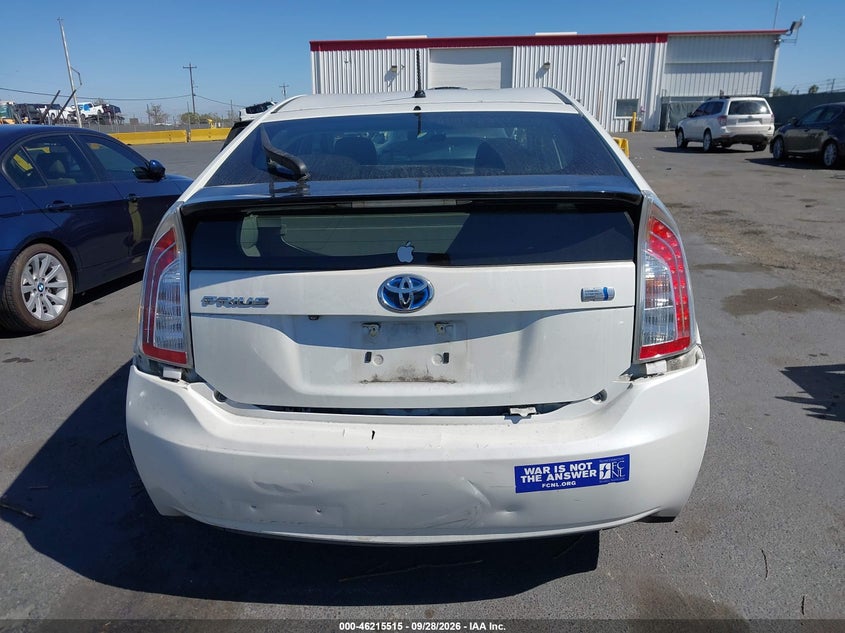 TOYOTA PRIUS - zdjęcie 16