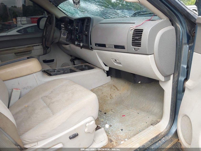 2010 GMC SIERRA 1500 SLE · Фото 5