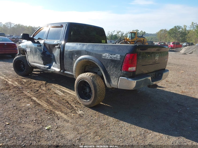 Vin: 3c6ur5cl8hg727007, lot: 46715502, ram 2500 tradesman  4x4 6'4 box 20173