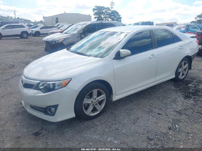 2014 Toyota Camry, Удар ззаду, IAAI, VIN 4T1BF1FK7EU464792 — фото 2