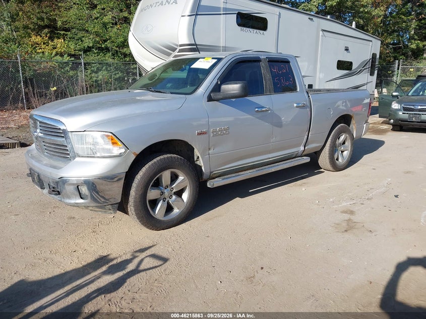 Vin: 1c6rr7gt5fs783827, lot: 46715786, ram 1500 slt 20152