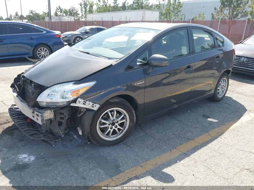 Vin: jtdkn3duxf0410287, lot: 46715818, toyota prius two 20152